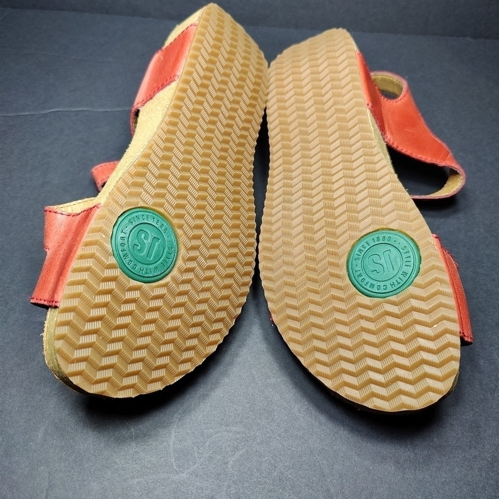 Josef Seibel Women's Tonga 25 Fisherman Red Leather Strappy Sandal Size 7 - 7.5 - Picture 12 of 15
